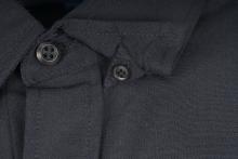 BUTTON DOWN COLLAR